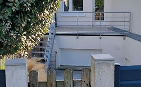 Jolie petite maison située à 150m de la plage